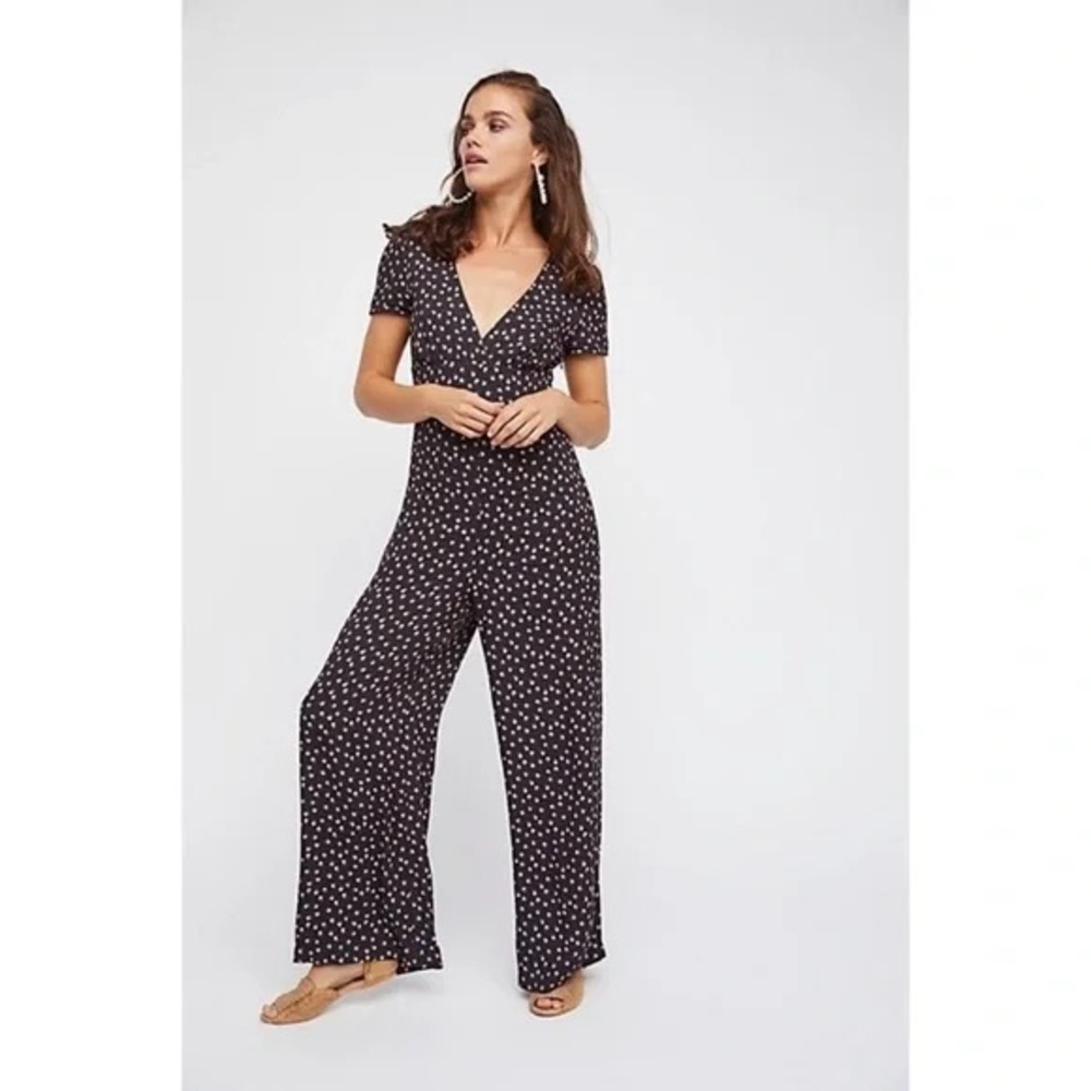 Free People MIA Black and White Floral Jumpsuit Women’s Size 10 Cottagecore